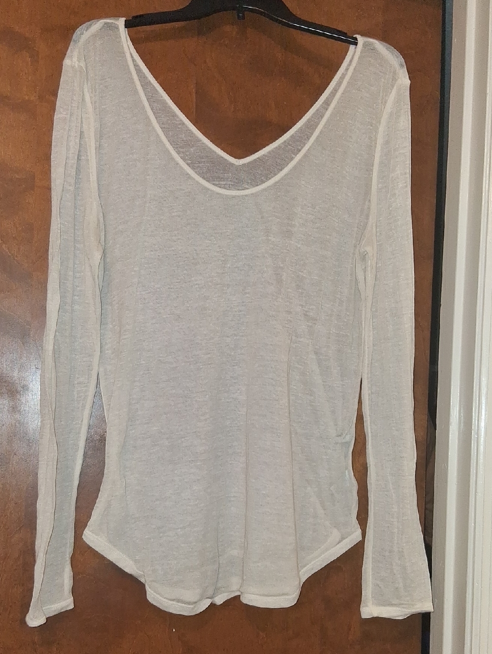 BKE White Long-Sleeve Scoop Neck Tee